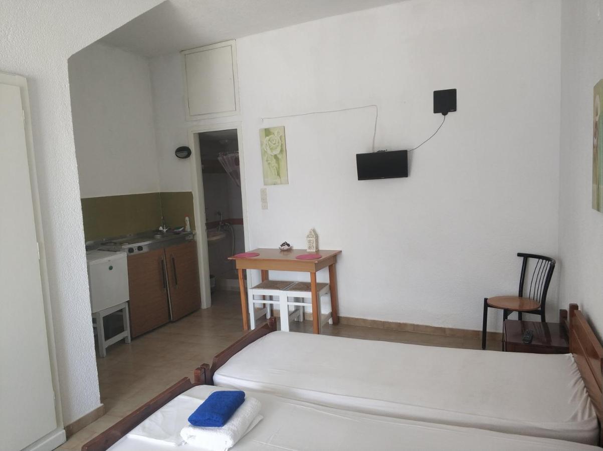 Rania Studios Poros Town 部屋 写真